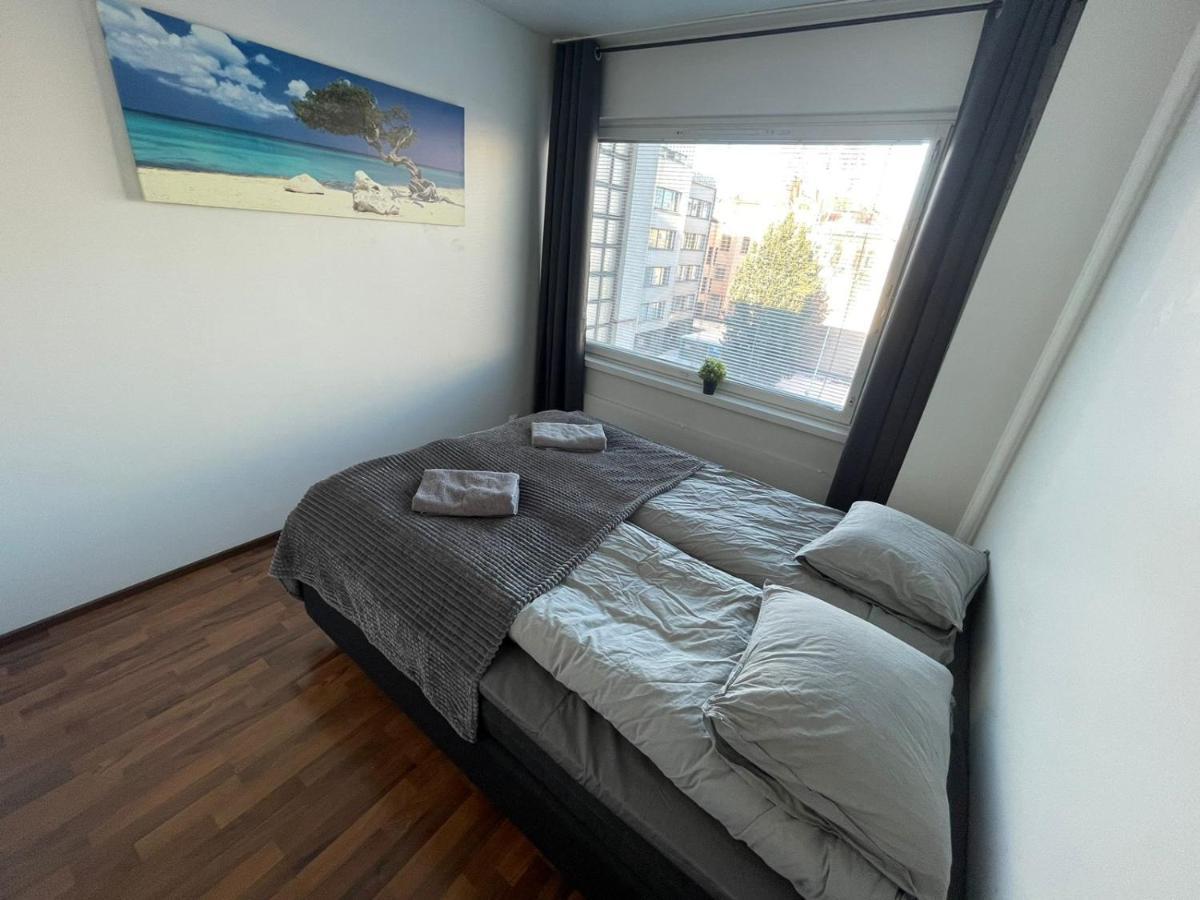 Oulu City Center 4-Room Apartment Parking Eksteriør billede
