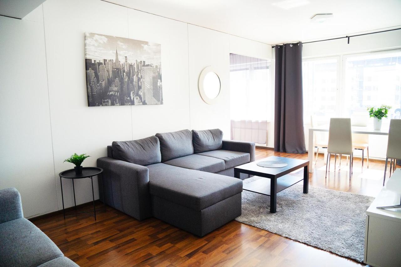 Oulu City Center 4-Room Apartment Parking Eksteriør billede